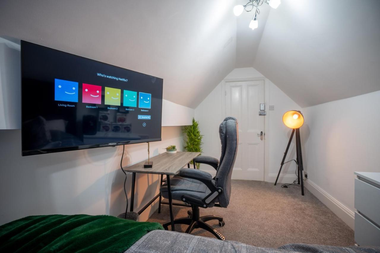 ブラックプールCavendish Cat And Gaming Houseアパートメント エクステリア 写真